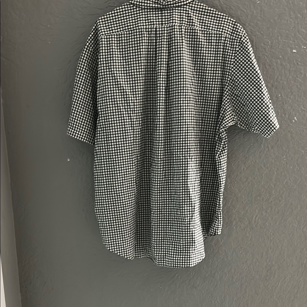 Ralph Lauren Black and White Casual Button Down Shirt - Picture 4 of 4